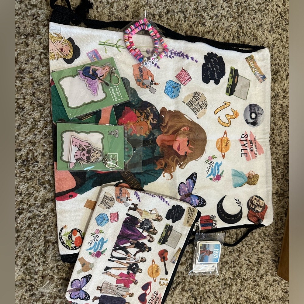 Taylor Swift Bundle